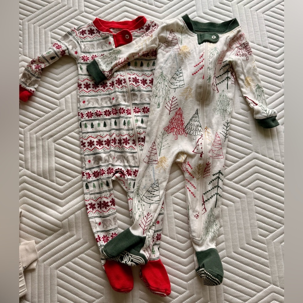 Burt’s Bees Festive Holiday Kids Pajamas - Christmas